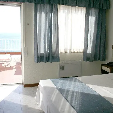 Teimoso Отель 2*