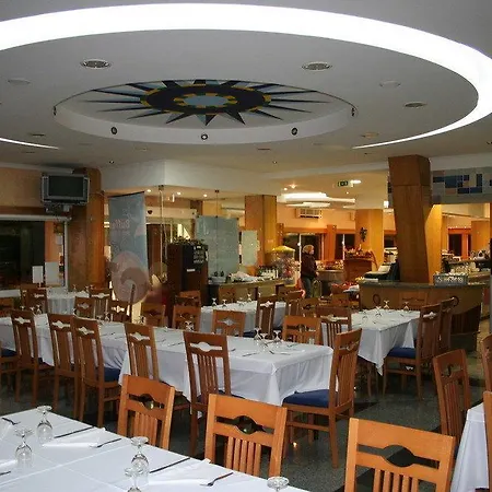 Teimoso Отель Фигейра-да-Фош