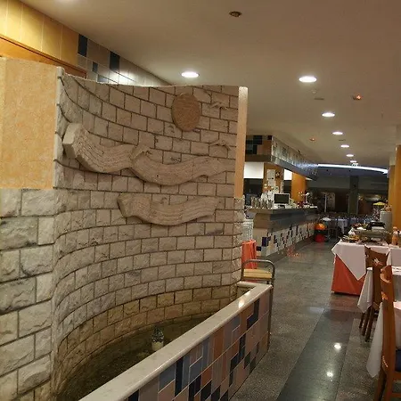 Teimoso Отель Фигейра-да-Фош